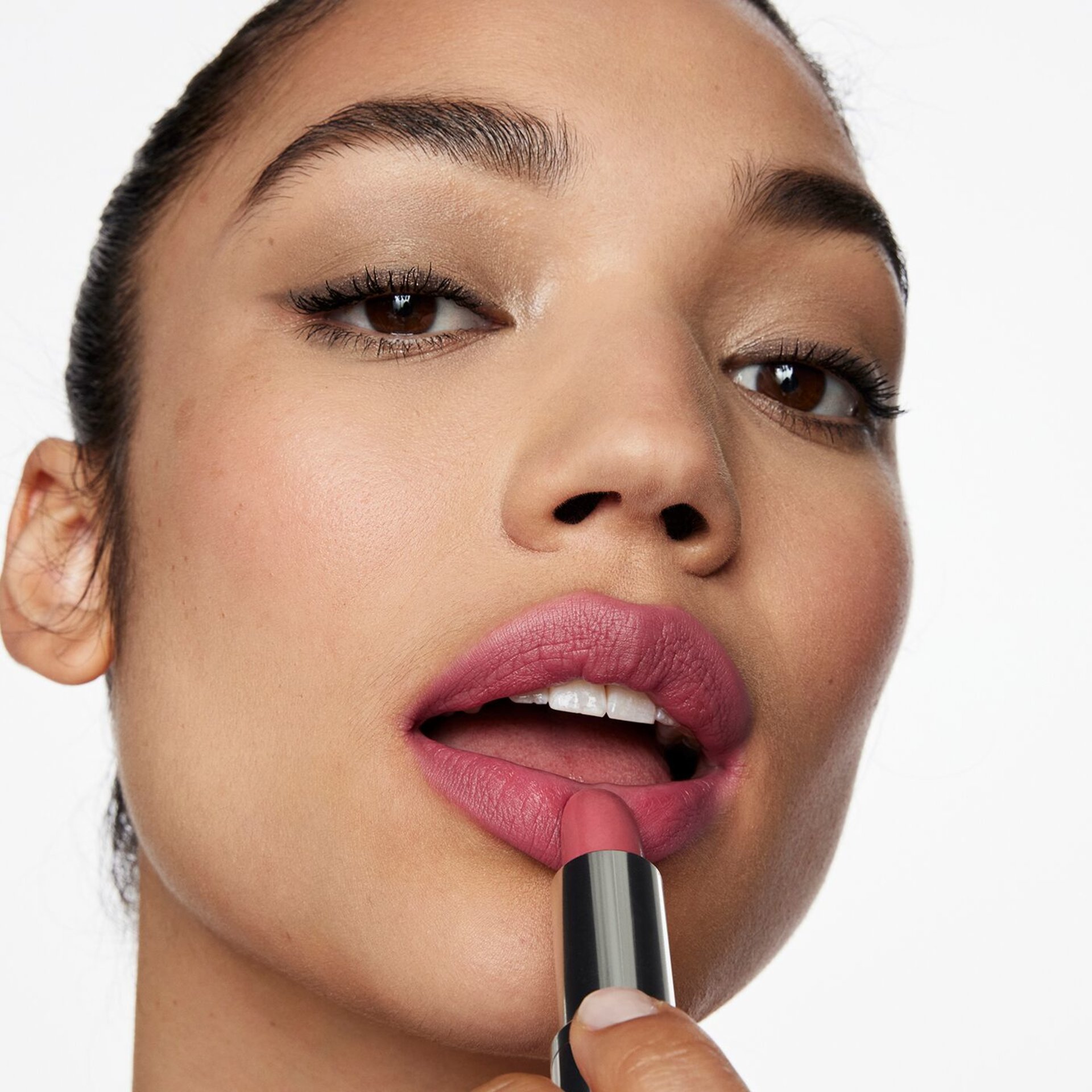 Model: Felicia Montgiraud
Agency: Body London
Usage: 2 years usage, all web usage (brand and third party. incl digital ads), social and email (brand and third party)
Shoot date: 11.05.2023
Expiry date: 11.05.2025
Photographer: Lucy Kinnen