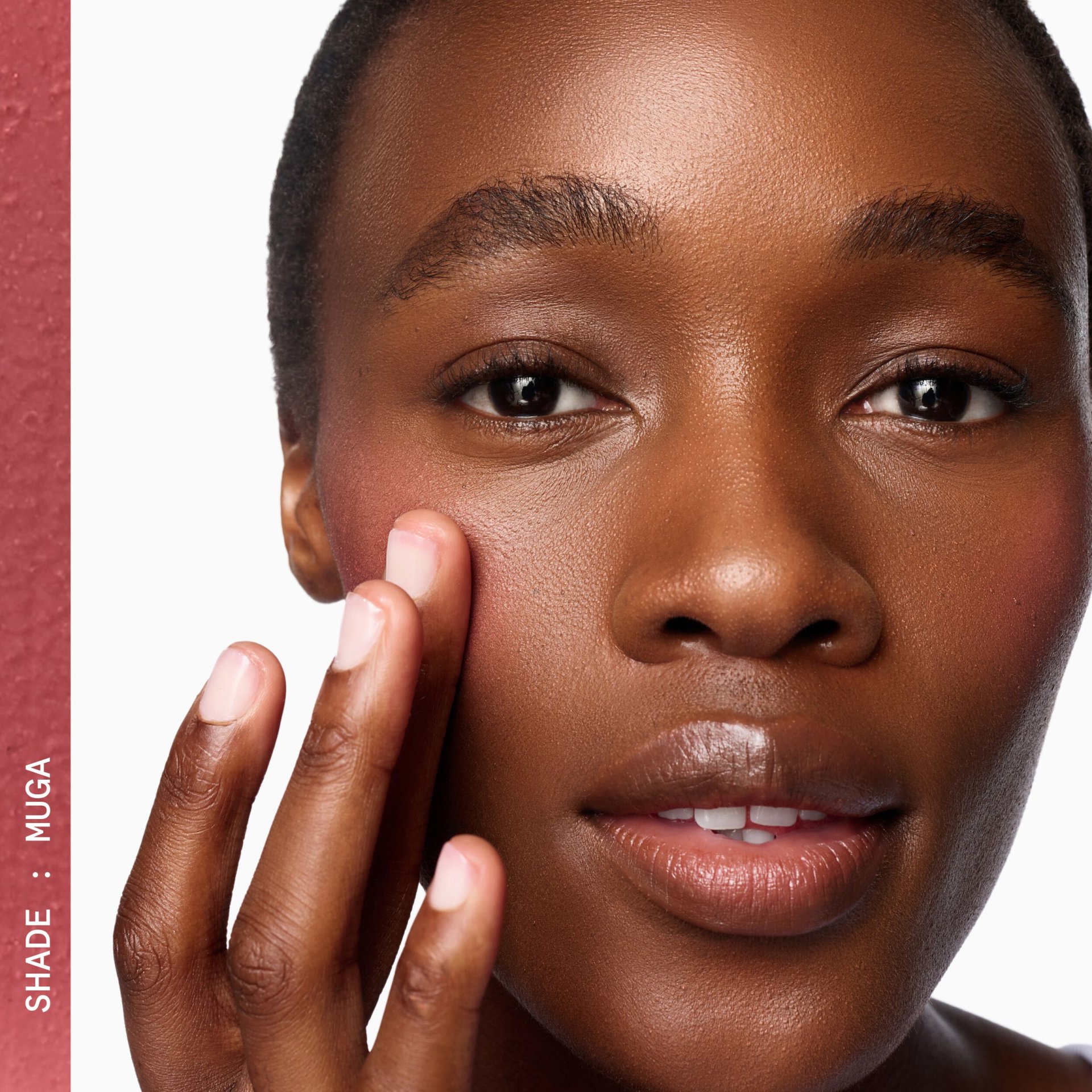 SUPERCHEEK SILK DIP LUMINOUS LIQUID BLUSH
MUGA PDP