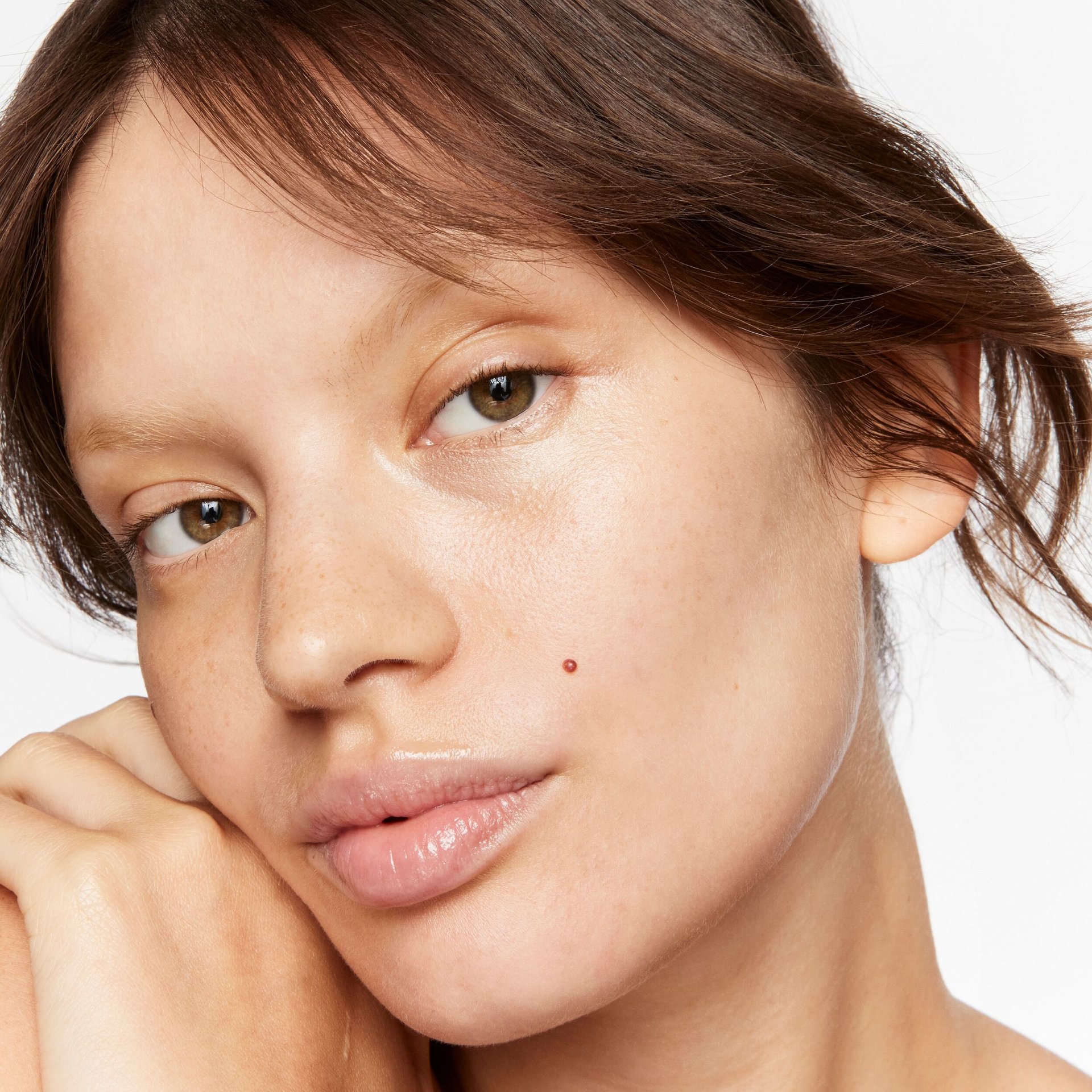 Model: Barbara M
Agency: Premier
Usage: 2 years usage - all web usage (brand and third party. incl digital ads), social and email (brand and third party)
Shoot date: 23.08.2023
Expiry date: 23.08.2025
Photographer: Lucy Kinnen