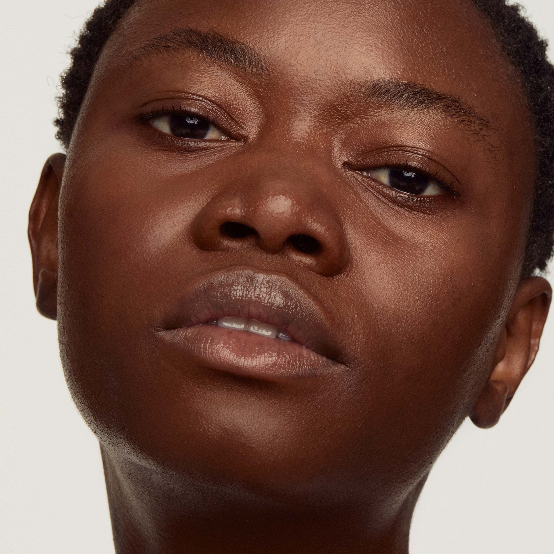 Model: Omoh Momoh
Usage: 3 years BP website and social media for Beauty Pie
Shot: 2nd September 2021
Expires: 2nd September 2024