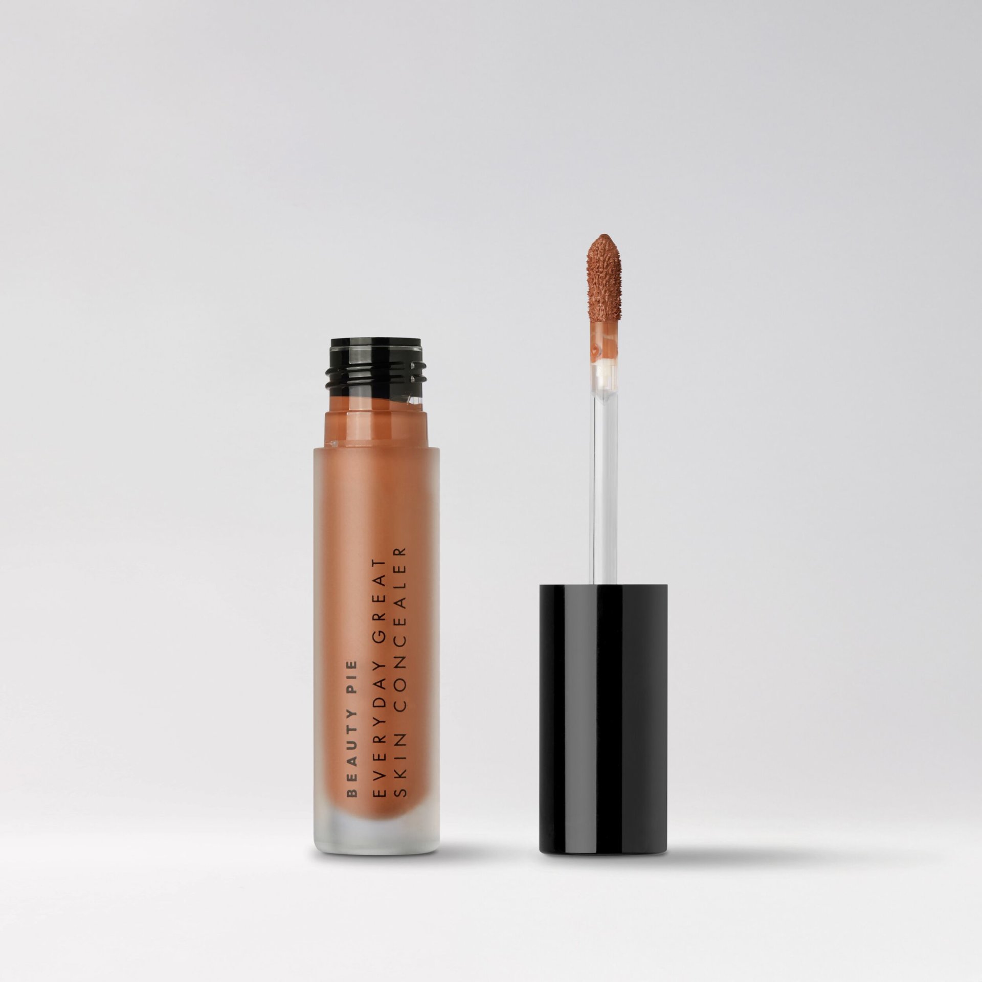 EVERYDAY_GREAT_SKIN_HYALURONIC_BLUR_CONCEALER
Nutmeg