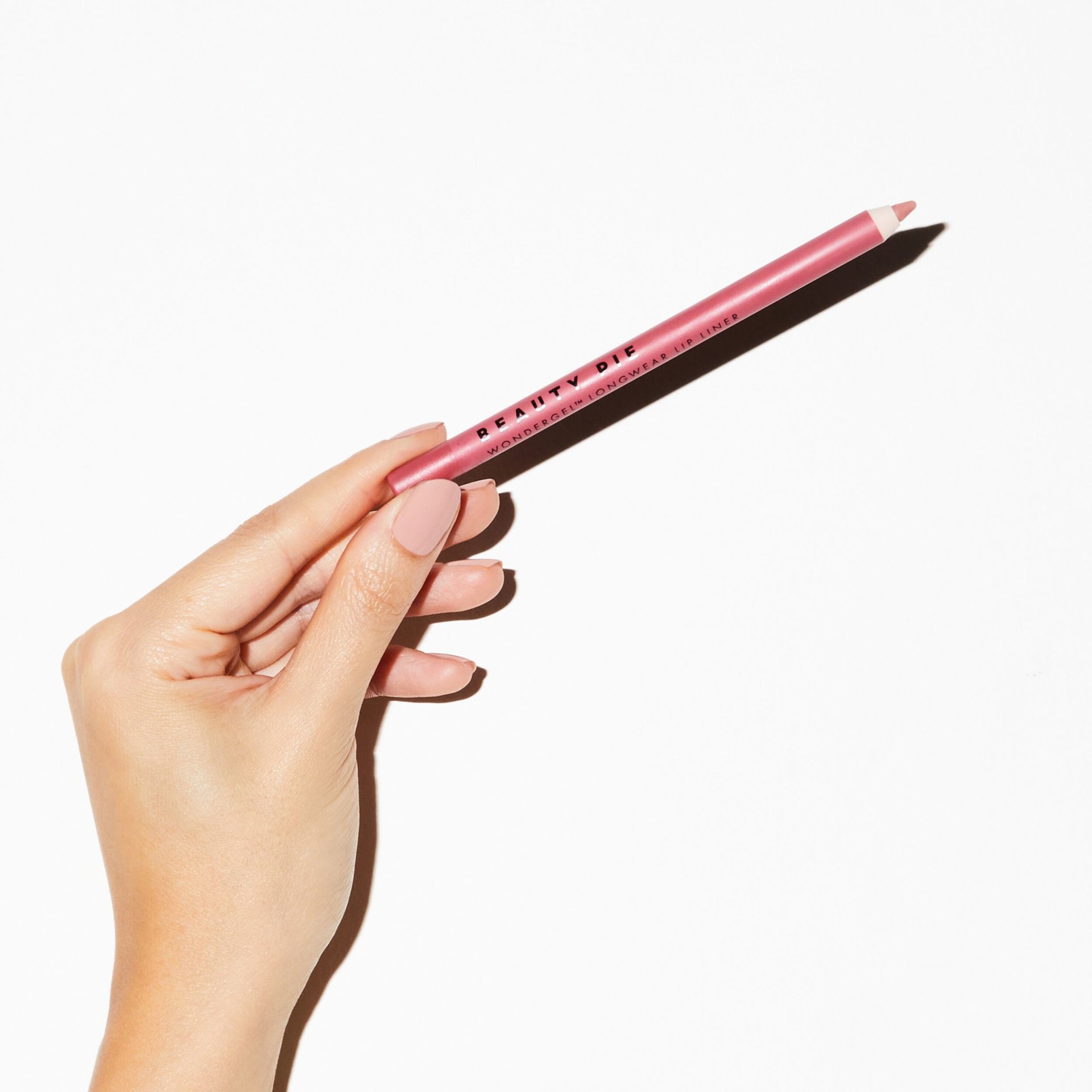 Handmodel: Tsuiyee Cheng