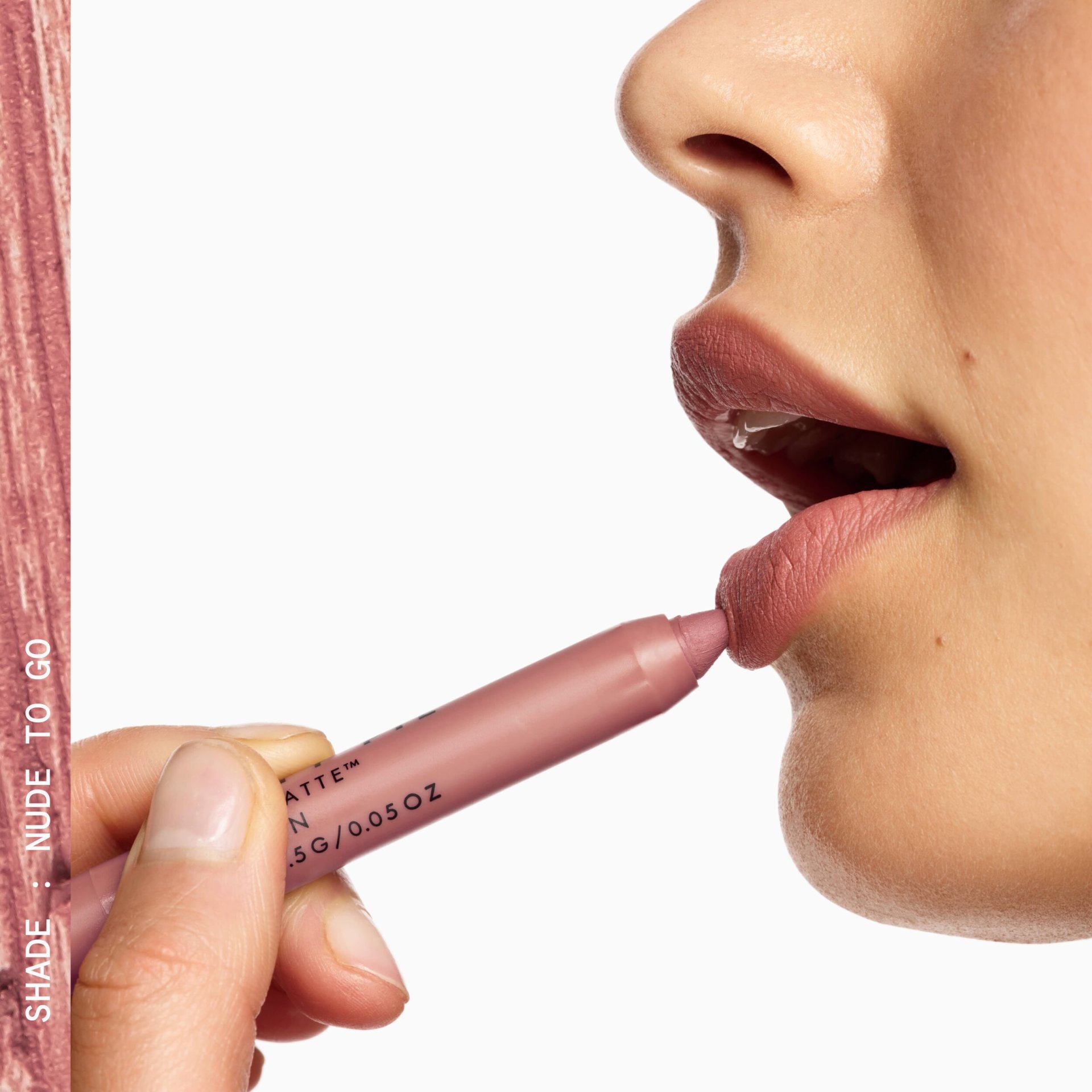 VELVETY MATTE LIP CRAYON - NUDE TO GO