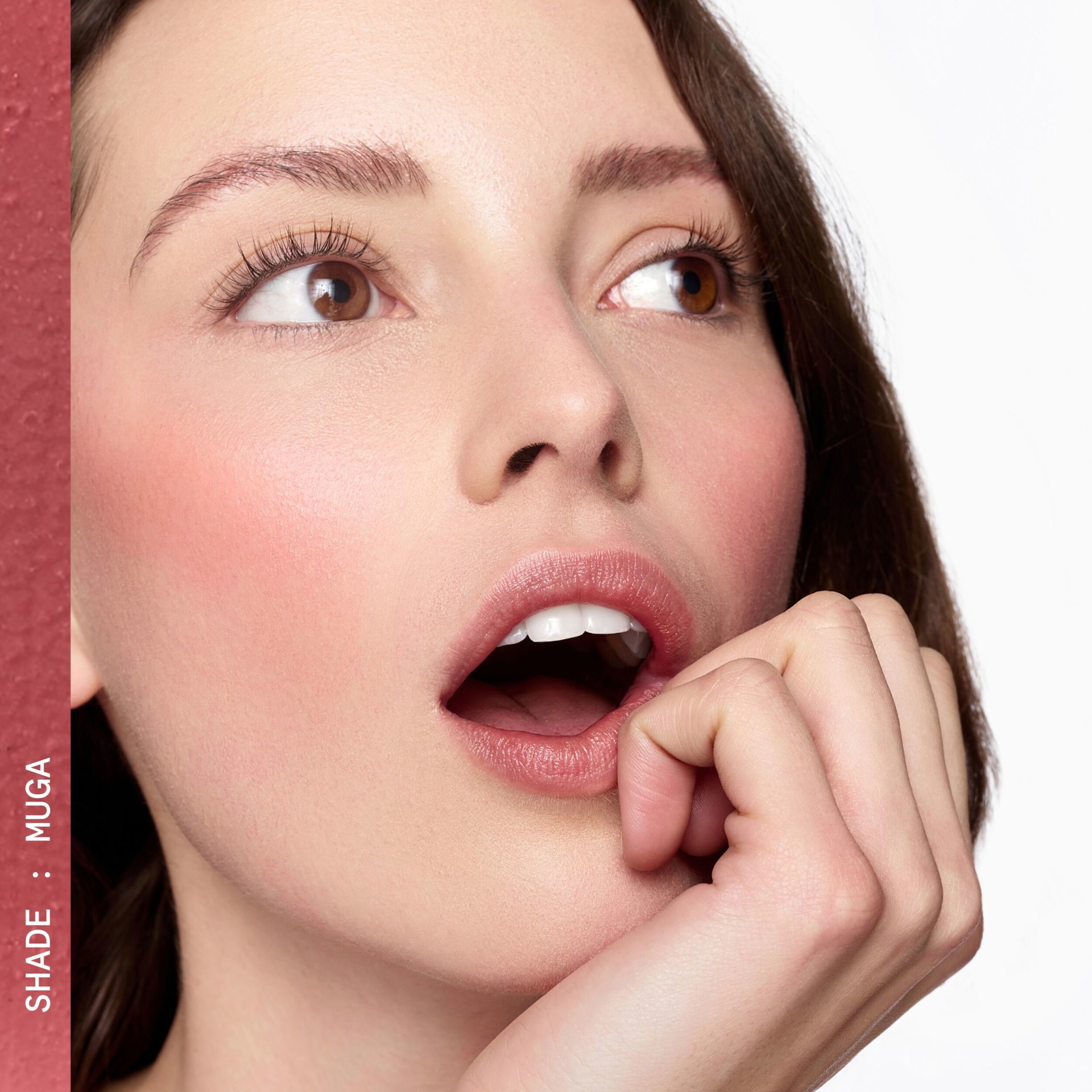 SUPERCHEEK SILK DIP LUMINOUS LIQUID BLUSH
MUGA PDP