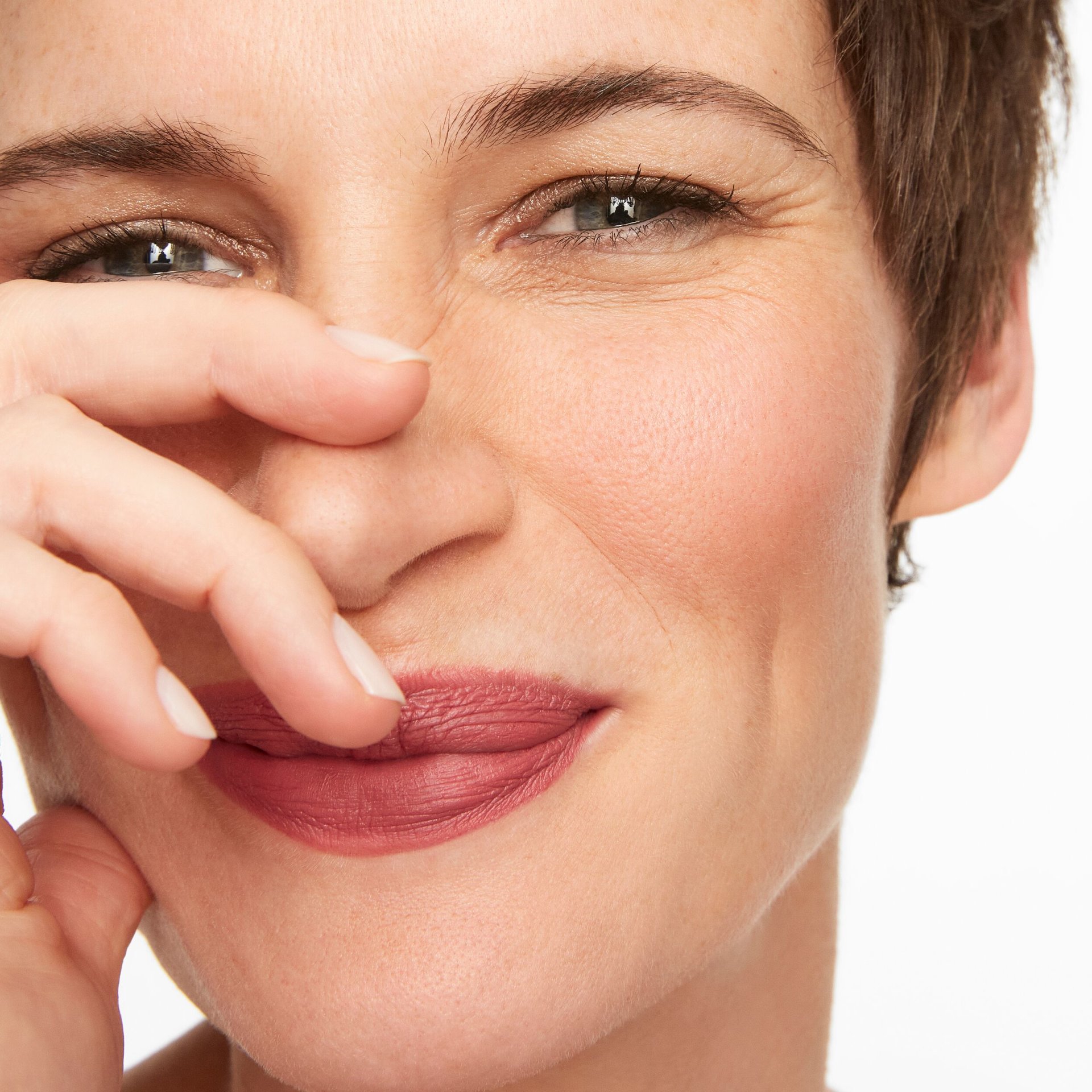 Model: Sal
Agency: Storm Models
Usage: 2 years usage on social channels, website and email
Shoot date: 07.12.22
Expiry date: 07.12.24
Photographer: Lucy Kinnen