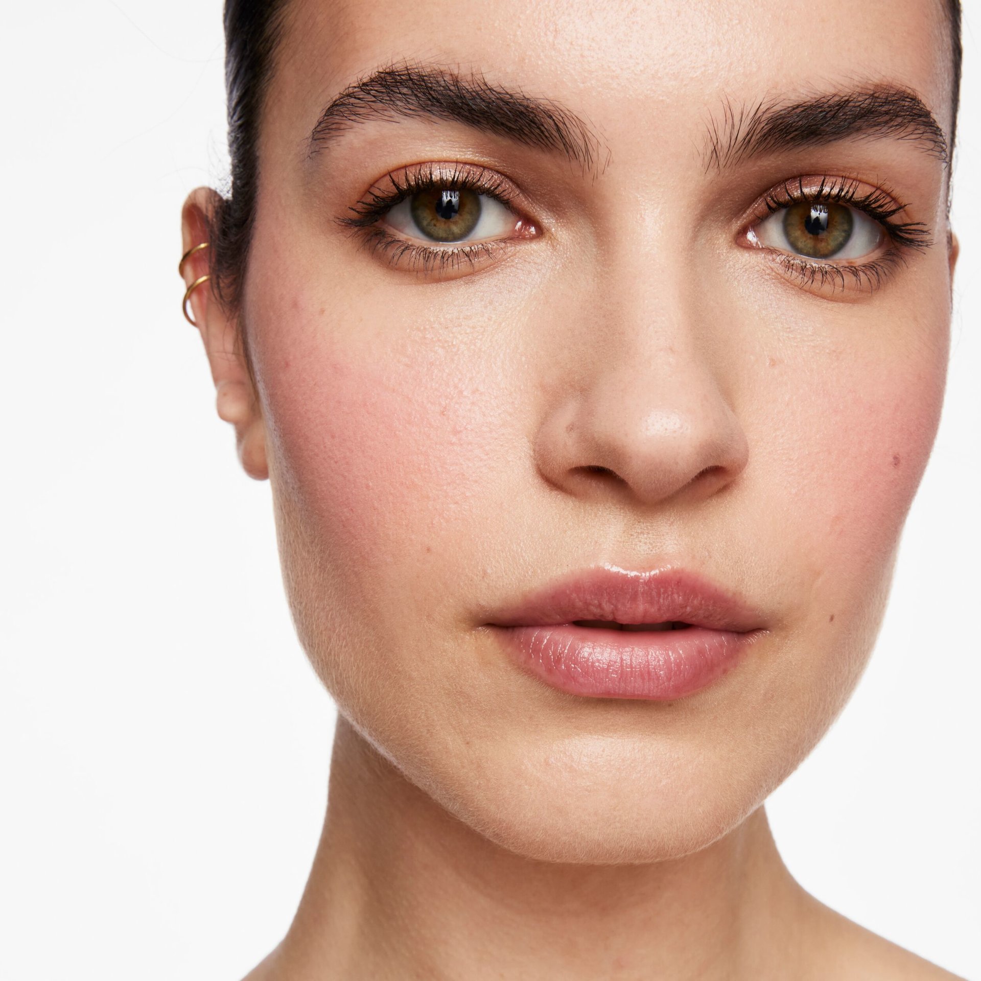 Model: Rayane
Agency: The Hive
Usage: 2 years on website, social and email 
Shoot date: 14.03.23
Expiry date: 14.03.25
Photographer: Lucy Kinnen