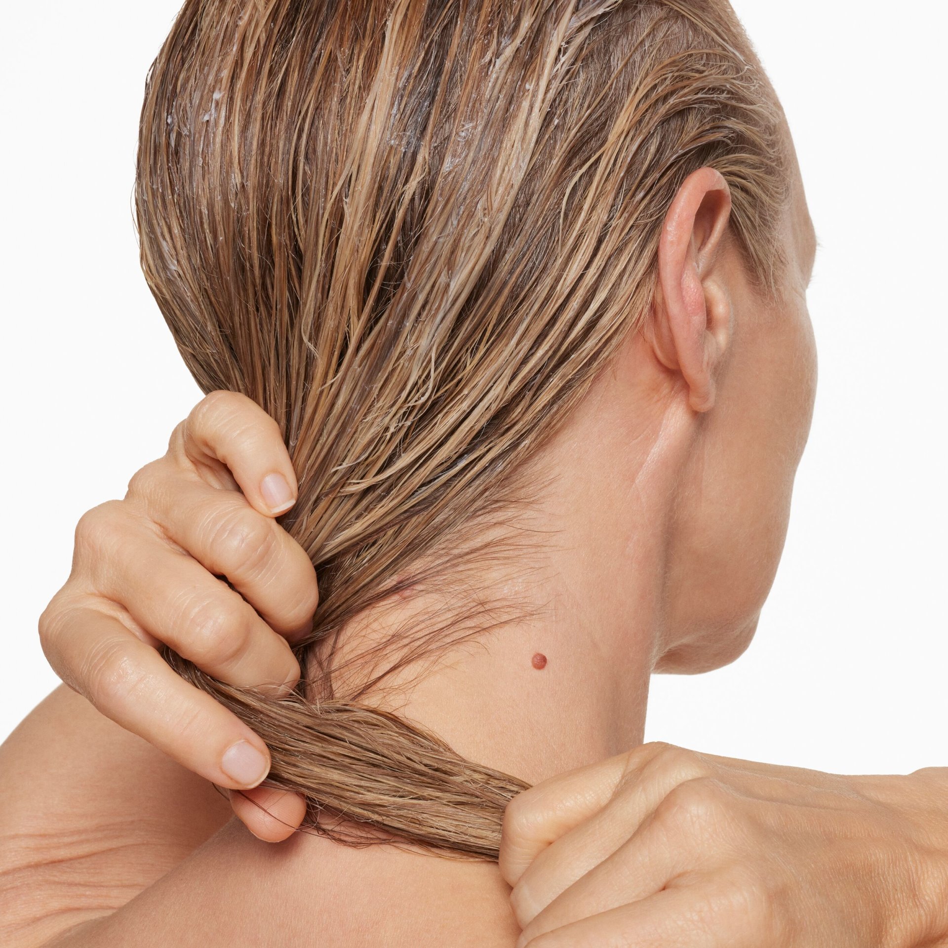 Model: D'arcy Shaw
Agency: Models 1
Usage: 2 years worldwide - all web usage (including digital ads), social and email
Shoot date: 11.07.24
Expiry date: 11.07.26
Photographer: Lucy Kinnen