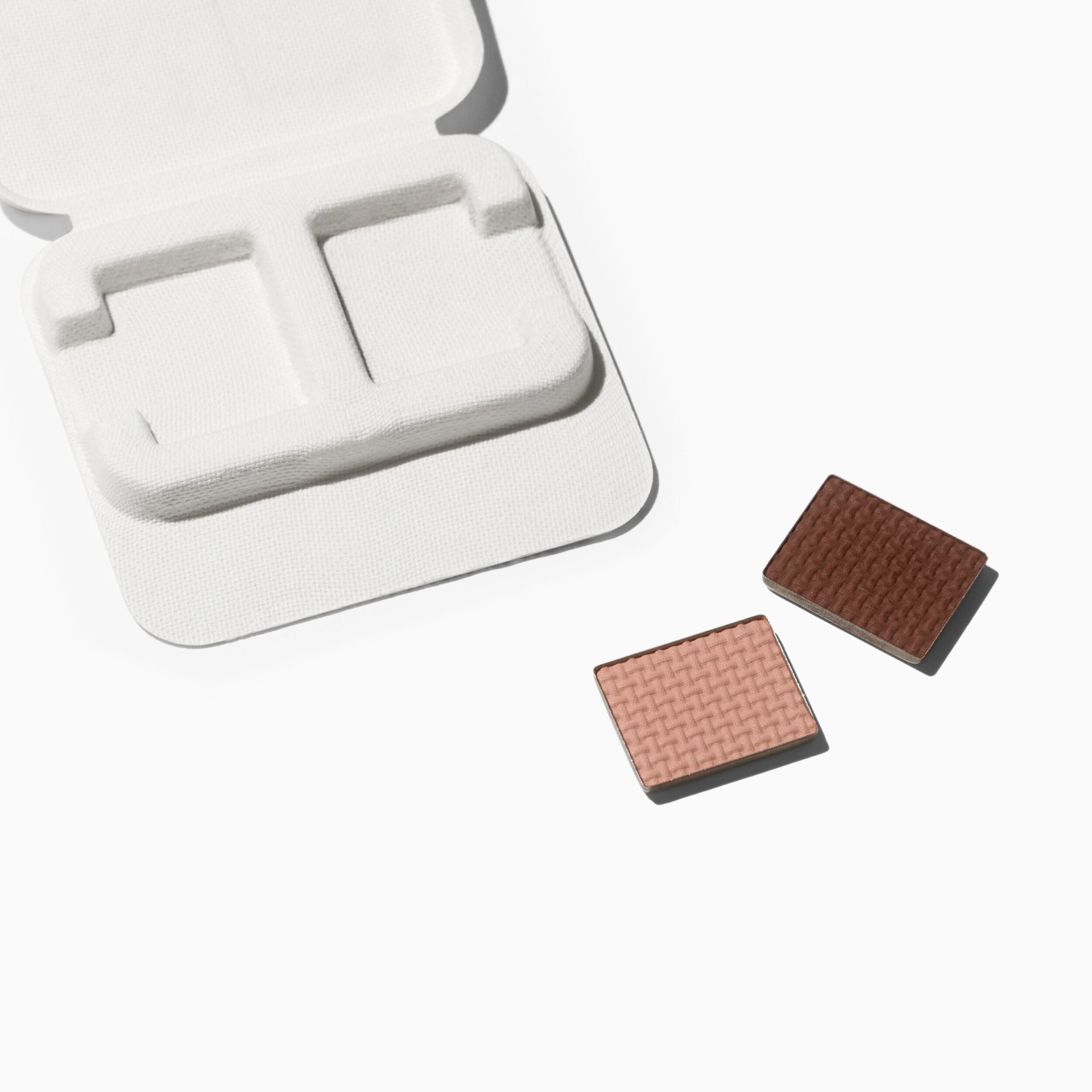 Eyeshadow Refill
Duo Refill Set in 004 - CAFFEINATED & RICA MOCA