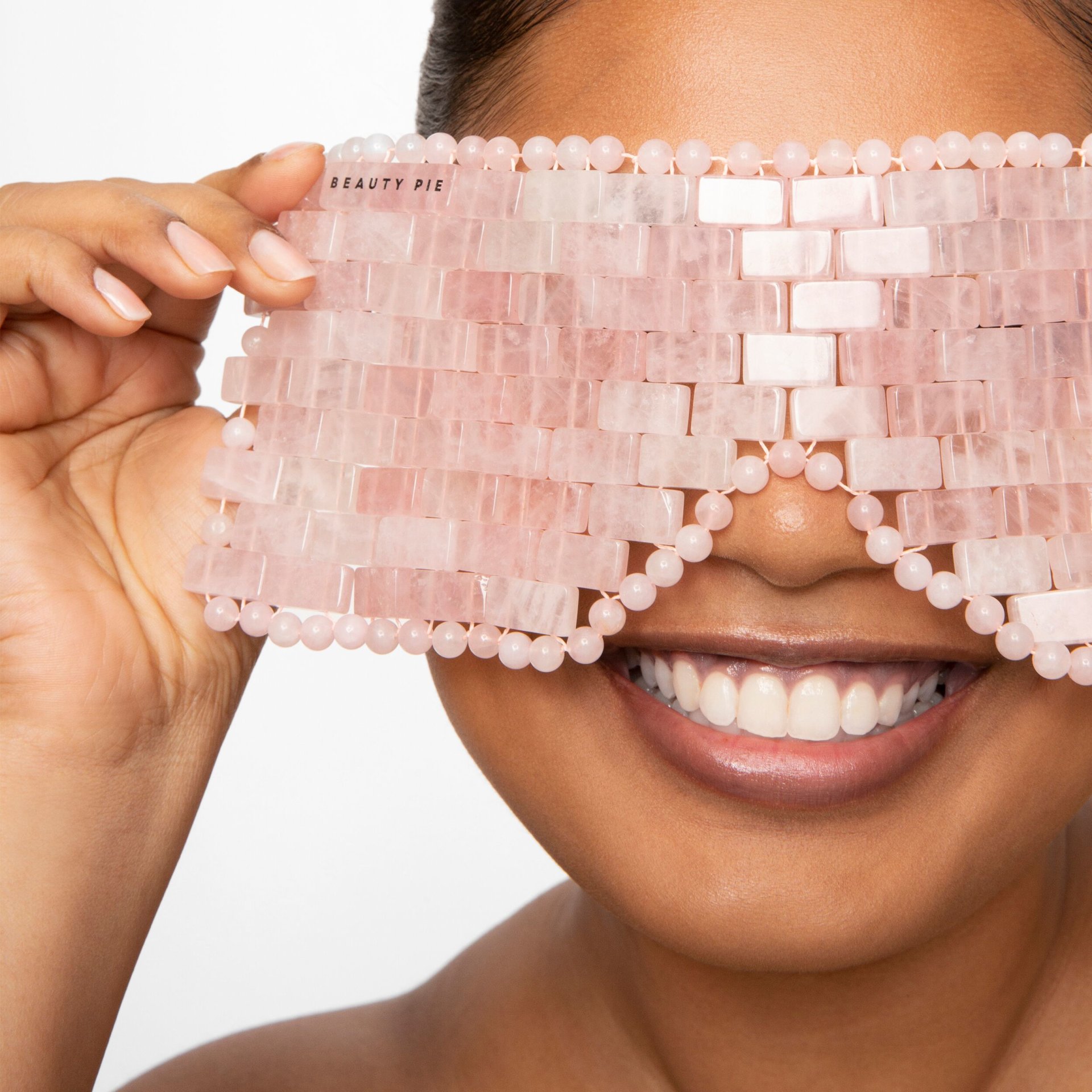 Model: Kaffya Zaman
Agency: MMG Models
Usage: 2 years usage on social channels, website and email
Shoot date: 07.12.22
Expiry date: 07.12.24
Photographer: Lucy Kinnen