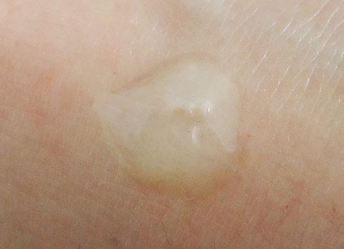 Textura de Serum facial con Rhamnosa