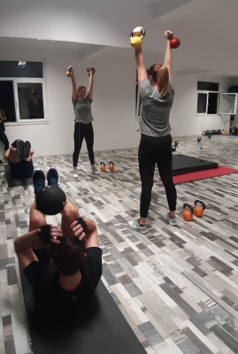 Fotografije - Health & Fit centar Srđana Škaričić usluga - Osobni Trener