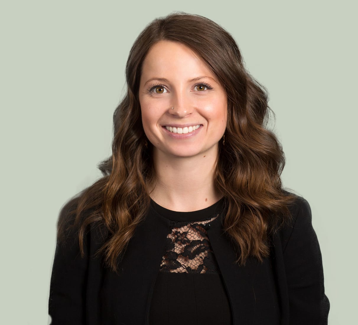 CFA Senior Associate