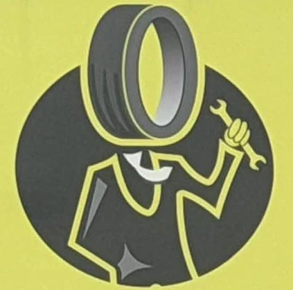 Family Tire Service logo — tires & wheels in Mount Pearl, Newfoundland and Labrador