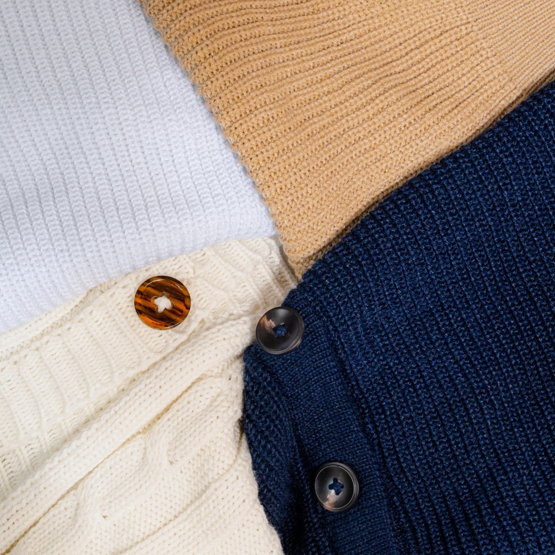 Mujer usando prenda Bedale