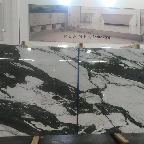 Magnifica Encore 60" x 127" - 12mm Polished Bookmatch Porcelain Slab in Calacatta Carbone