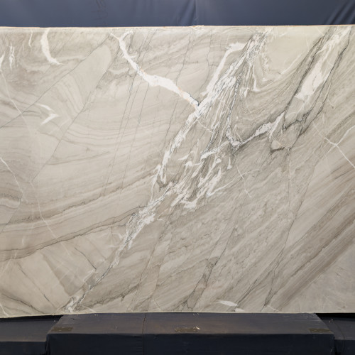 Manhattan Polished Quartzite in 2cm