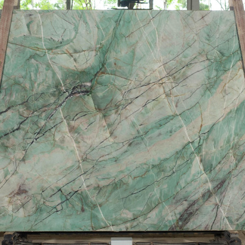 J'adore Polished Quartzite in 2cm