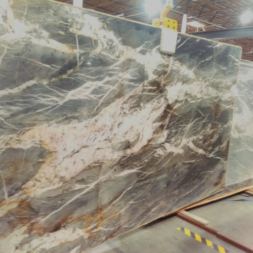 Vittara Polished Quartzite in 2cm