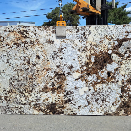 Panda Oro 3cm Polished Granite