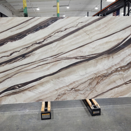Revera 63" x 126" - 2 cm Polished Bookmatched Quartz Slab in Calacatta Ghiandia