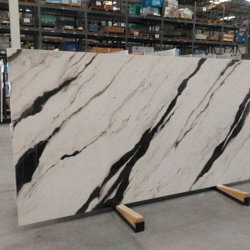 Magnifica Encore 63" x 126" - 12mm Polished Bookmatched Porcelain Slab in Panda Luxury