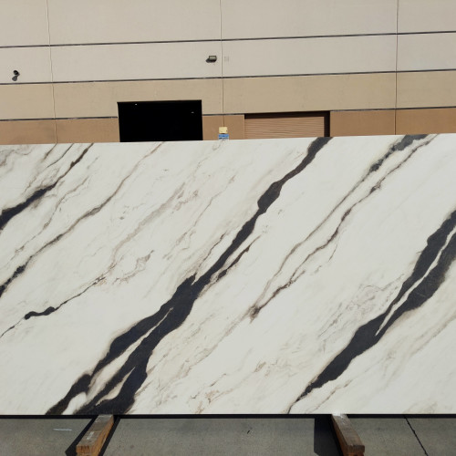 Magnifica Encore 63" x 126" - 12mm Satin Bookmatched Porcelain Slab in Panda Luxury