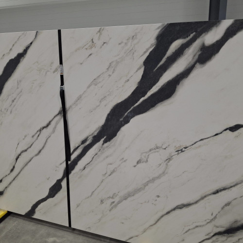 Magnifica Encore 63" x 126" - 12mm Satin Bookmatched Porcelain Slab in Panda Luxury