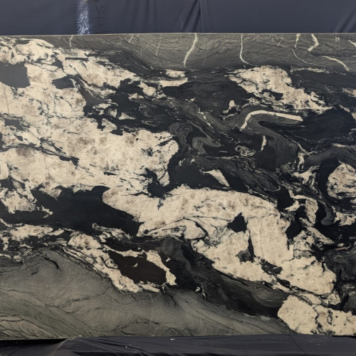 Black Tempest Crystal 2cm Leathered Quartzite