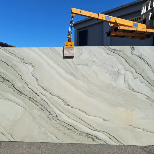 Chantilly 3cm Polished Quartzite