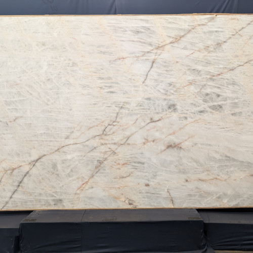 Himalya 2cm Polished Cristallo