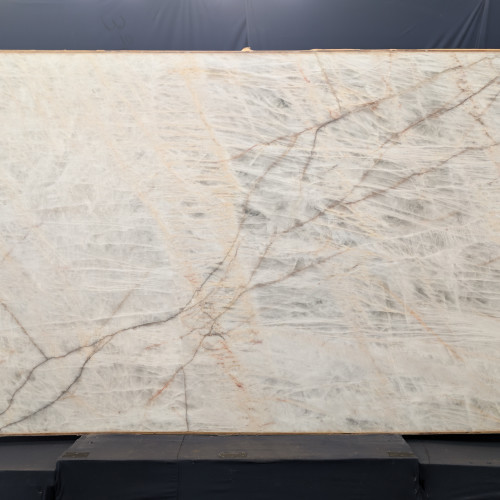 Himalya 2cm Polished Cristallo