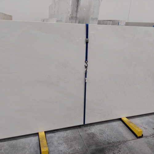 Magnifica Encore 60" x 126" - 12mm Satin Porcelain Slab in Namibia White