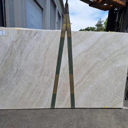 Perla Venata 3cm Leathered Quartzite