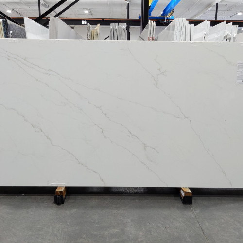 Nouvel Lincoln Gold Polished Mineral Surface 2cm