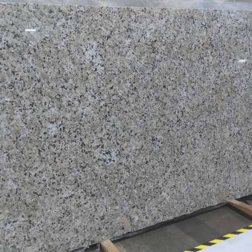 Beige Butterfly Granite in 3cm