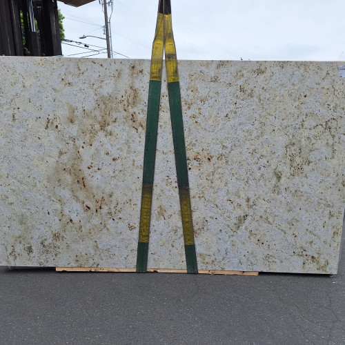 Colonial Cream Granite in 3cm