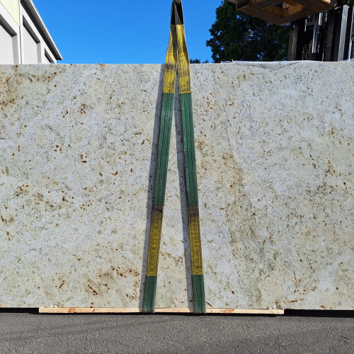 Colonial Cream Granite in 3cm