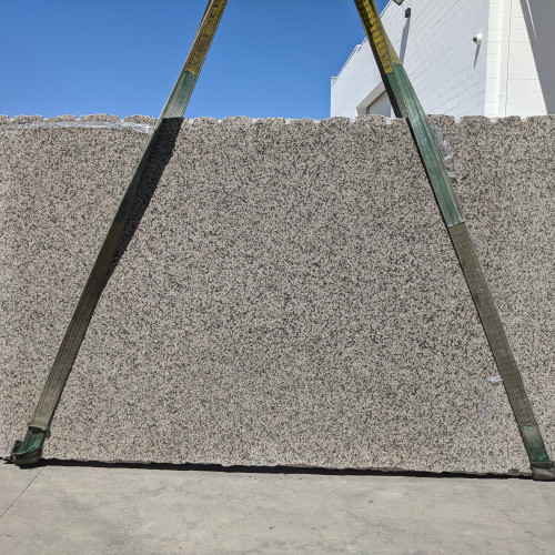 Crema Caramel Granite in 2cm