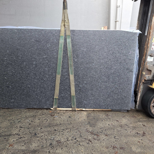 Silver Pearl 3cm Slab Polished / Leathered