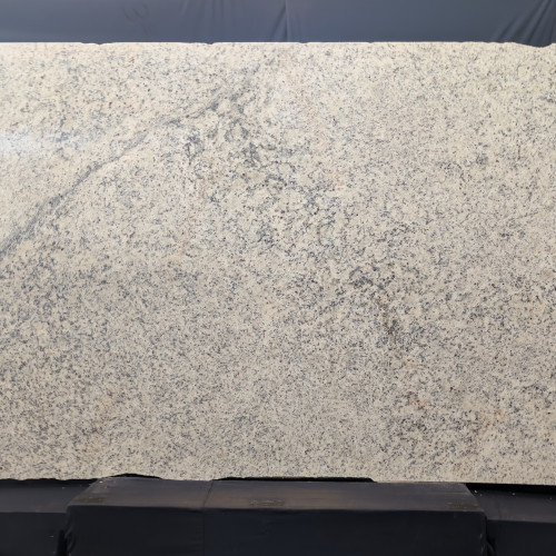 White Dallas Granite in 2cm