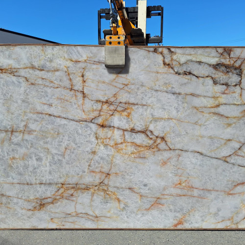 Lumix Polished Quartzite in 3cm