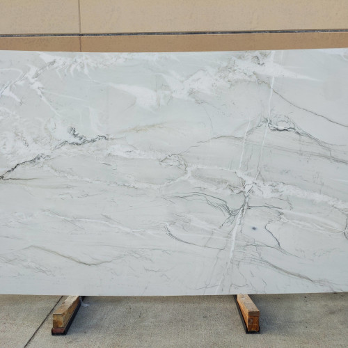 Mont Blanc Polished Quartzite in 2cm