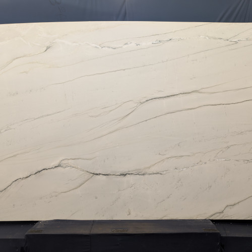 Mont Blanc Polished Quartzite in 2cm