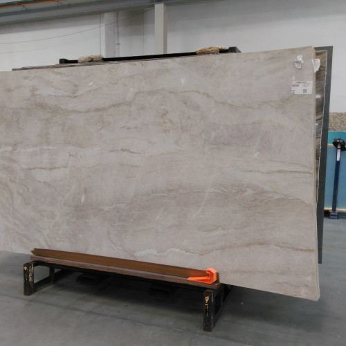 Perla Venata Quartzite in 2cm