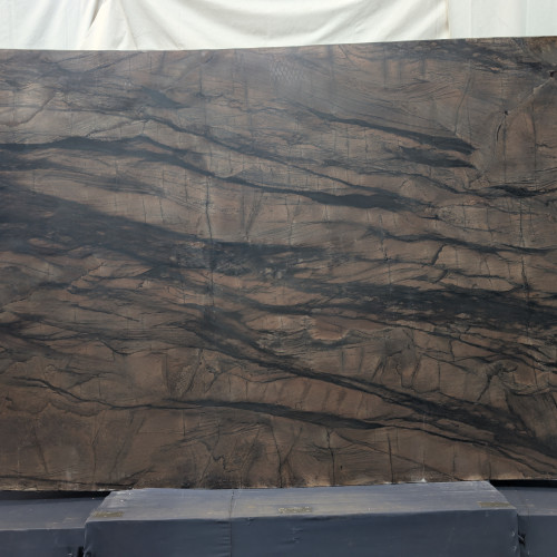Sandalus Leathered Quartzite in 2cm