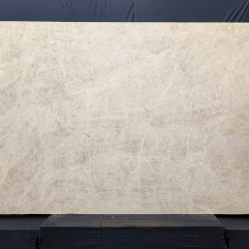 Taj Mahal Quartzite in 2cm