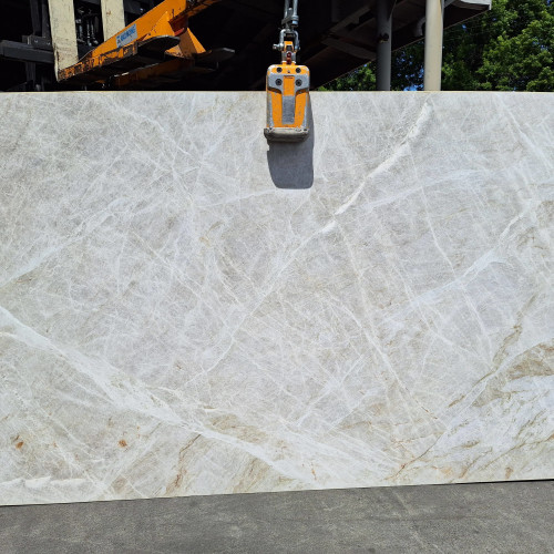 Taj Mahal Quartzite in 3cm