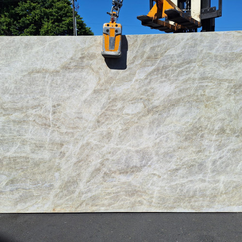 Taj Mahal Quartzite in 3cm