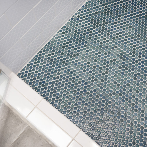 360 3/4" x 3/4" Penny Round Glossy Mosaic Tile in Lagoon alt image