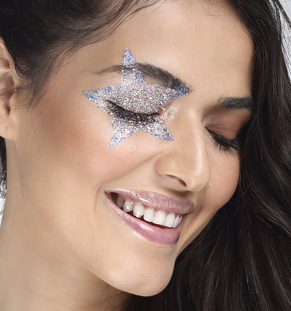 Como fazer maquiagem com brilho - Beleza na Web